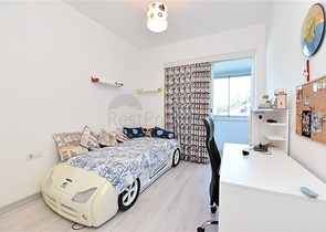 سعر منافس - شقة دوبلكس 3 غرف وصالة مفروشة -ضمن مجمع سكني في كوناكليه / الانيا 