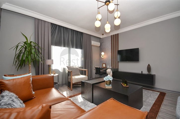 دوبلكس عائلية انيقة -تصميم 4 غرف وصالة -ضمن مجمع - في محمودلار / الانيا 