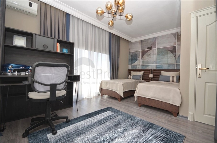 دوبلكس عائلية انيقة -تصميم 4 غرف وصالة -ضمن مجمع - في محمودلار / الانيا 