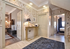 دوبلكس عائلية انيقة -تصميم 4 غرف وصالة -ضمن مجمع - في محمودلار / الانيا 