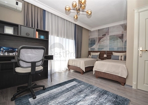 دوبلكس عائلية انيقة -تصميم 4 غرف وصالة -ضمن مجمع - في محمودلار / الانيا 