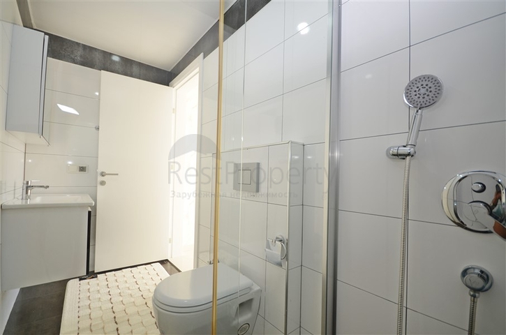 دوبلكس 3 غرف وصالة مفروشة - ضمن مجمع يضم كافة الخدمات في كاستل / الانيا 