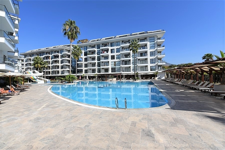 دوبلكس 3 غرف وصالة مفروشة - ضمن مجمع يضم كافة الخدمات في كاستل / الانيا 