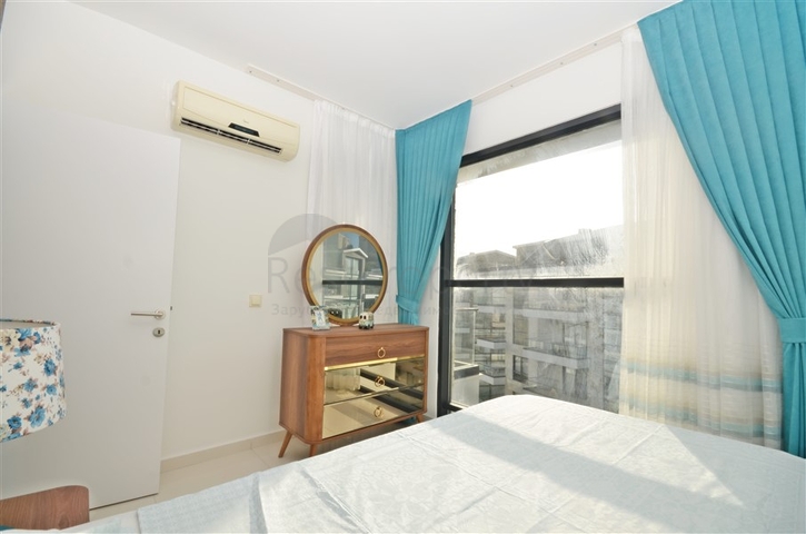 دوبلكس 3 غرف وصالة مفروشة - ضمن مجمع يضم كافة الخدمات في كاستل / الانيا 