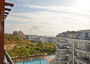 دوبلكس 3 غرف وصالة مفروشة - ضمن مجمع يضم كافة الخدمات في كاستل / الانيا 