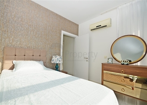 دوبلكس 3 غرف وصالة مفروشة - ضمن مجمع يضم كافة الخدمات في كاستل / الانيا 