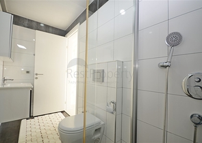 دوبلكس 3 غرف وصالة مفروشة - ضمن مجمع يضم كافة الخدمات في كاستل / الانيا 