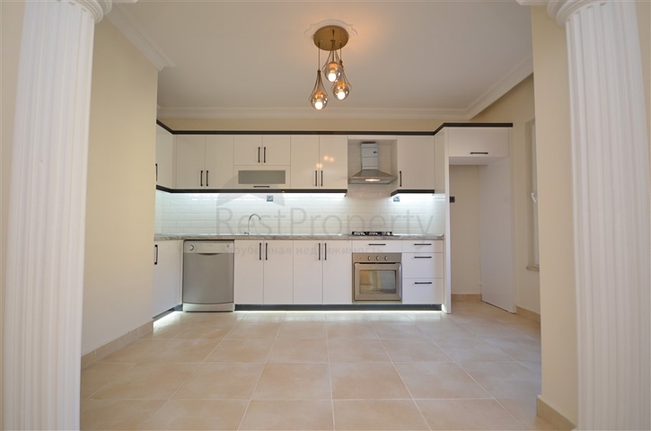 شقة في مركز الانيا -بسعر مناسب - تصميم غرفتين وصالة - كليوباترا / الانيا