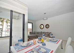 دوبلكس 3 غرف وصالة -مفروشة بأناقة -ضمن مجمع يضم كافة الخدمات - في كاستل / الانيا 