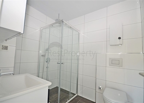 دوبلكس 3 غرف وصالة -مفروشة بأناقة -ضمن مجمع يضم كافة الخدمات - في كاستل / الانيا 