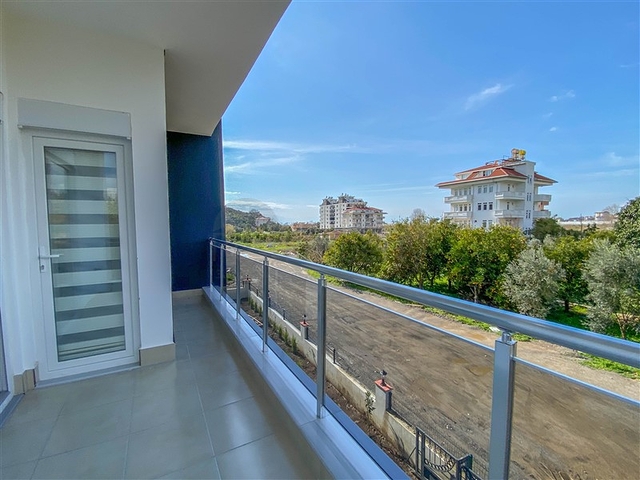 شقة عائلية غرفتين وصالة - مطبخ منفصل - مجمع سكني حديث - في منطقة ديمرتاش / الانيا 