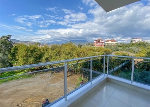 شقة عائلية غرفتين وصالة - مطبخ منفصل - مجمع سكني حديث - في منطقة ديمرتاش / الانيا 