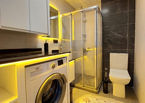 شقة انيقة - تصميم غرفة وصالة مفروشة - في مركز الانيا 