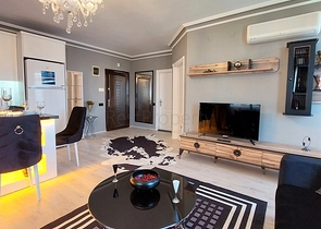 شقة انيقة - تصميم غرفة وصالة مفروشة - في مركز الانيا 