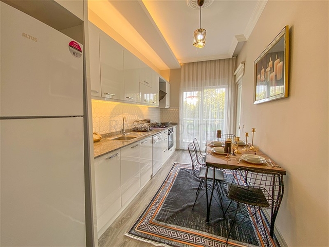 مطبخ منفصل - شقة غرفتين وصالة مفروشة - مجمع جديد - في ديمرتاش / الانيا 