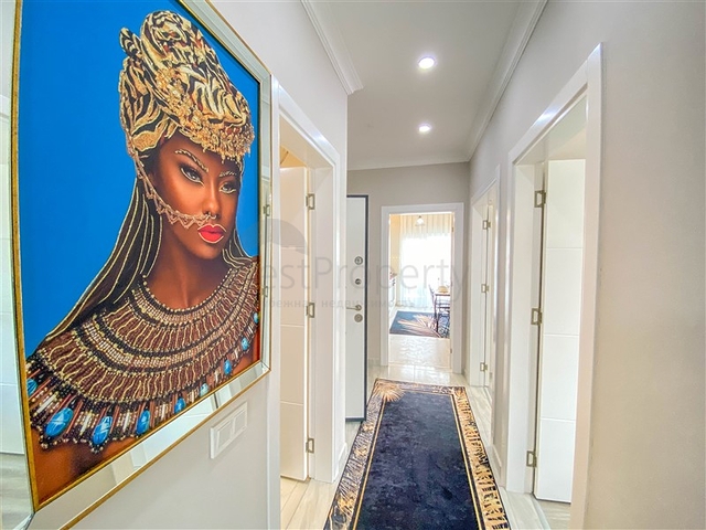 اطلالة على الطبيعة الخضراء - شقة انيقة ضمن مجمع جديد - تصميم غرفتين وصالة مع مطبخ منفصل - في ديمرتاش / الانيا 