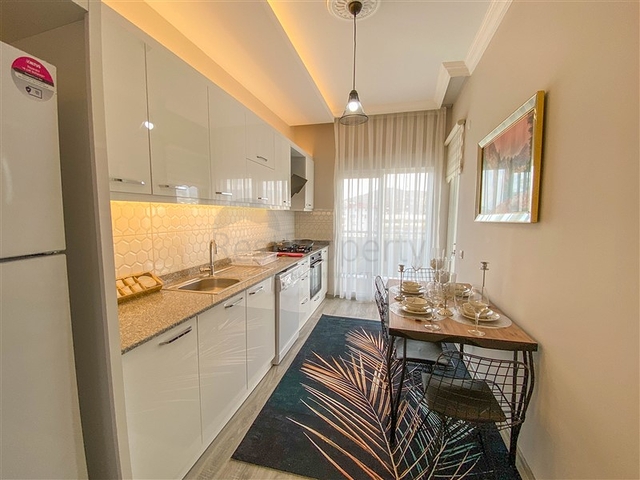 اطلالة على الطبيعة الخضراء - شقة انيقة ضمن مجمع جديد - تصميم غرفتين وصالة مع مطبخ منفصل - في ديمرتاش / الانيا 