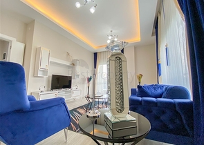 اطلالة على الطبيعة الخضراء - شقة انيقة ضمن مجمع جديد - تصميم غرفتين وصالة مع مطبخ منفصل - في ديمرتاش / الانيا 