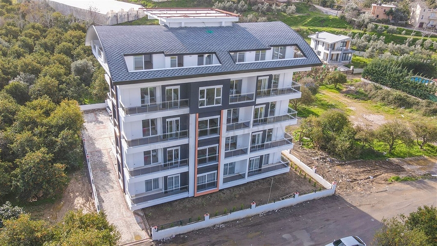 شقة غرفة وصالة مفروشة -ضمن مجمع جديد في ديمرتاش / الانيا 