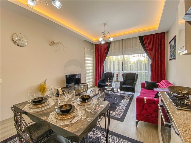 شقة جديدة - غرفة نوم وصالة مفروشة -في ديمرتاش / الانيا 