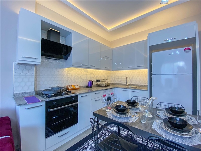 شقة جديدة - غرفة نوم وصالة مفروشة -في ديمرتاش / الانيا 