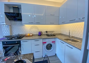 شقة جديدة - غرفة نوم وصالة مفروشة -في ديمرتاش / الانيا 