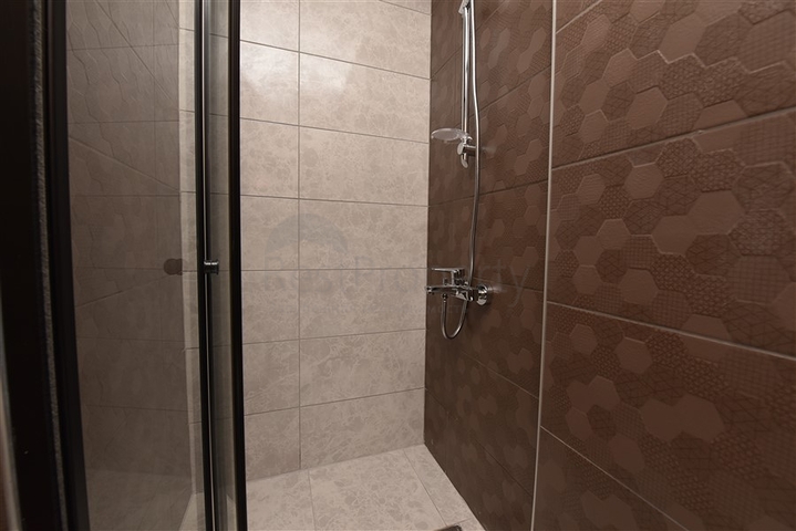 شقة غرفة وصالة -ضمن مجمع جديد - في اوبا / الانيا 