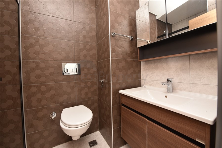 شقة غرفة وصالة -ضمن مجمع جديد - في اوبا / الانيا 