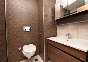 شقة غرفة وصالة -ضمن مجمع جديد - في اوبا / الانيا 