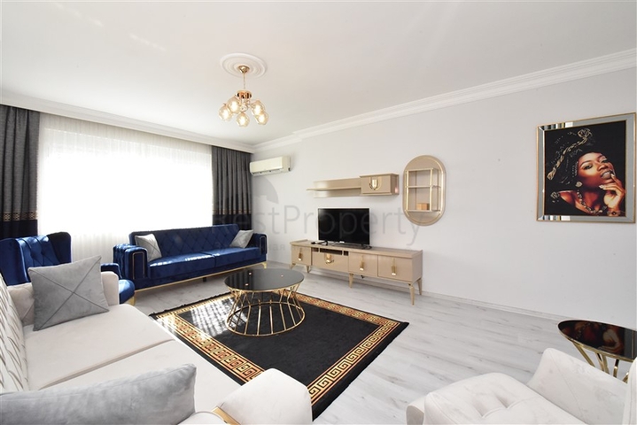 مطبخ منفصل -شقة غرفتين وصالة مفروشة اثاث جديد- في توسمور / الانيا 