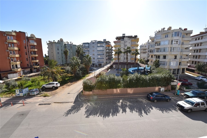 مطبخ منفصل -شقة غرفتين وصالة مفروشة اثاث جديد- في توسمور / الانيا 