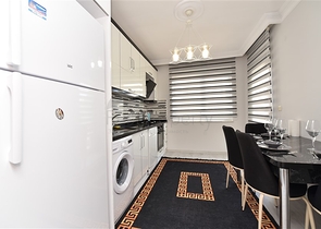 مطبخ منفصل -شقة غرفتين وصالة مفروشة اثاث جديد- في توسمور / الانيا 