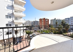 مطبخ منفصل -شقة غرفتين وصالة مفروشة اثاث جديد- في توسمور / الانيا 