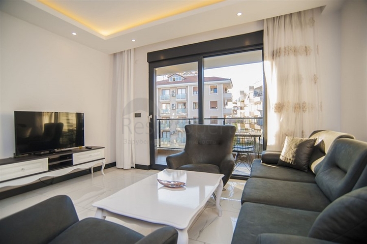 مجمع فاخر حديث - شقة غرفة وصالة مفروشة - في مركز الانيا 