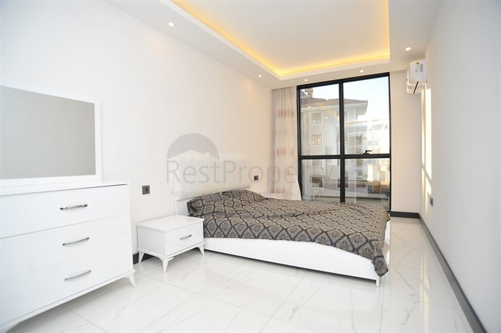 مجمع فاخر حديث - شقة غرفة وصالة مفروشة - في مركز الانيا 