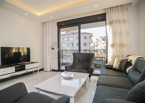 مجمع فاخر حديث - شقة غرفة وصالة مفروشة - في مركز الانيا 