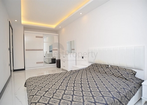 مجمع فاخر حديث - شقة غرفة وصالة مفروشة - في مركز الانيا 