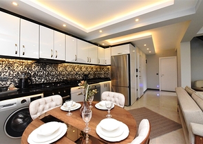 قريبة من البحر - دوبلكس 4 غرف وصالة ضمن مجمع حديث - في مركز الانيا 