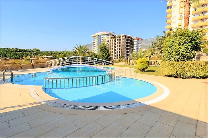 شقة غرفتين وصالة اثاث جديد - في محمودلار / الانيا 