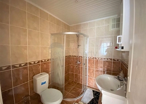 شقة غرفتين وصالة اثاث جديد - في محمودلار / الانيا 