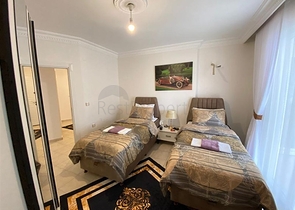 شقة غرفتين وصالة اثاث جديد - في محمودلار / الانيا 