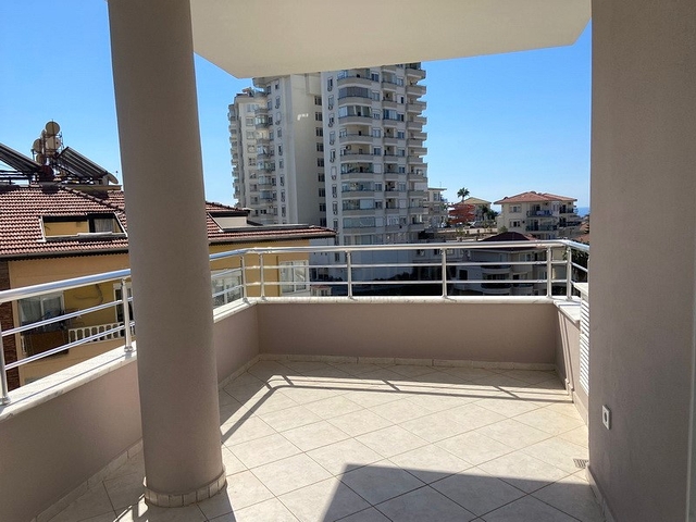 شقة غرفتين وصالة مفروشة -ضمن مجمع سكني في جيكجلي / الانياا