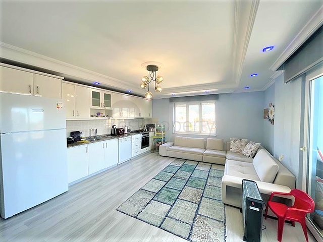 اطلالة بحر - شقة غرفتيين وصالة مفروشة - في توسمور / الانيا 