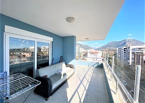 اطلالة بحر - شقة غرفتيين وصالة مفروشة - في توسمور / الانيا 