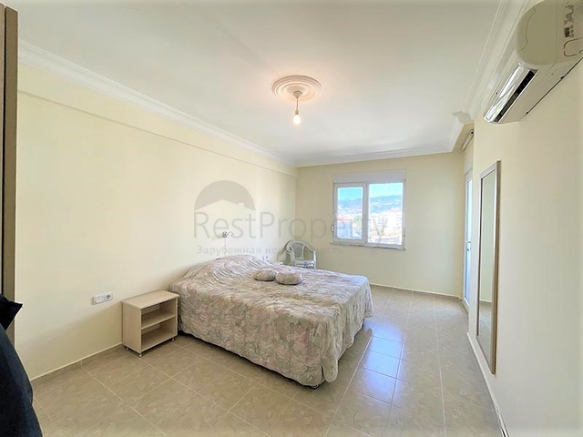 اطلالة بحر وقلعة - شقة واسعة غرفتين وصالة مفروشة - في منطقة توسمور المركزية / الانيا 