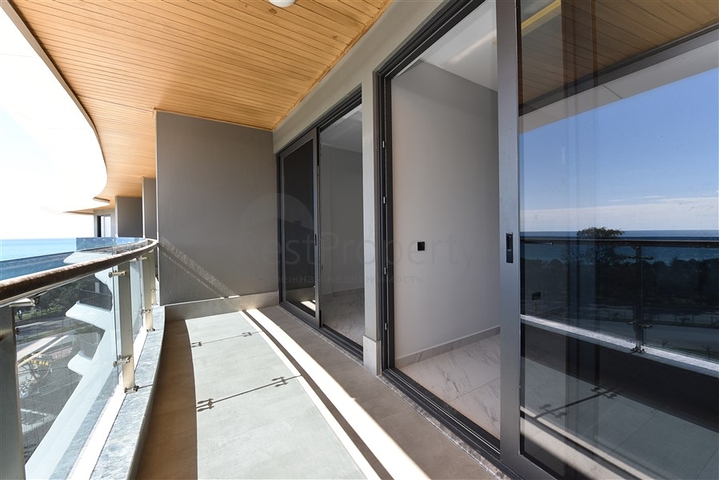 اطلالة بحر مباشرة - شقة غرفة وصالة ضمن مجمع فاخر في كارجيجاك / الانيا 