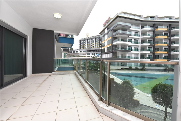 شقة غرفة وصالة مفروشة - ضمن مجمع 5 نجوم في كارجيجاك / الانيا 