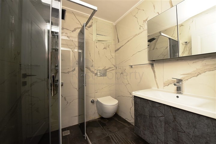 دوبلكس عائلية - 6 غرف وصالة ضمن مجمع سكني جديد في مركز الانيا 