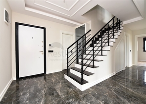 دوبلكس عائلية - 6 غرف وصالة ضمن مجمع سكني جديد في مركز الانيا 