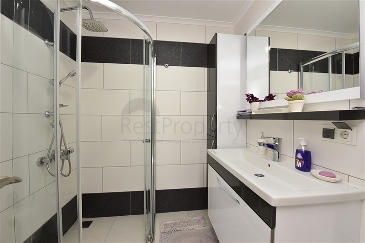 اطلالة بحر - دوبلكس فاخرة 3 غرف وصالة مفروشة - في كاستل / الانيا 